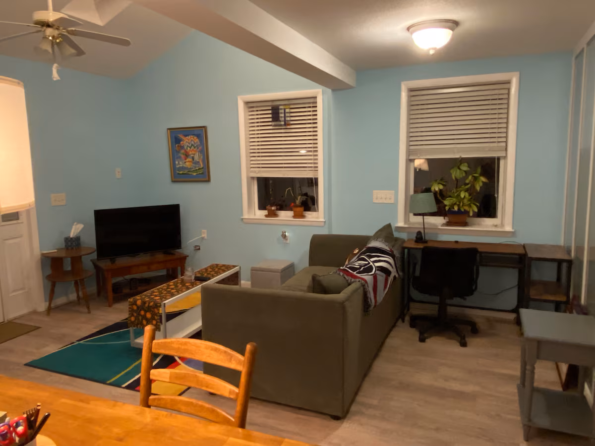One bedroom studio suite in Raleigh, NC